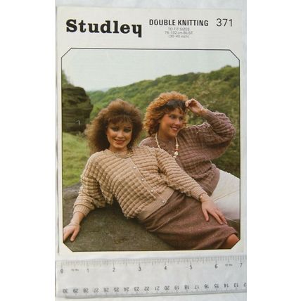 Vintage: Studley 371 cardigans, DK, 34-40 inch, 86-102 cm