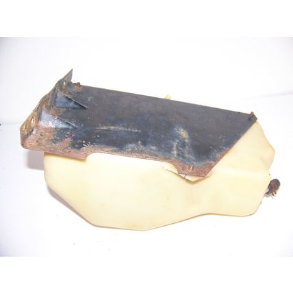 1969 - 1975 INTERNATIONAL TRAVELALL PICKUP RADIATOR OVERFLOW TANK & BRACKET 70 +
