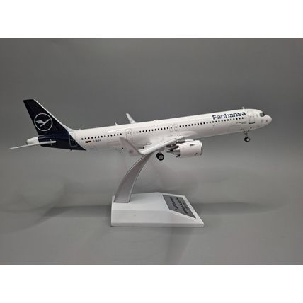 A321-211NX LUFTHANSA REG: D-AIEH W/STAND - JFOX JF-A321-051L 1/200 - PRE ORDER