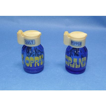 VINTAGE Cobalt GRAND OLE OPRY SOUVENIR SALT PEPPER SHAKERS SET Blue Yellow 1950s