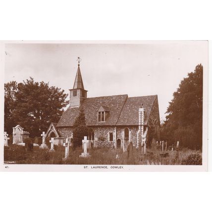 B706 COWLEY - ST LAWRENCE CHURCH . RP POSTCARD