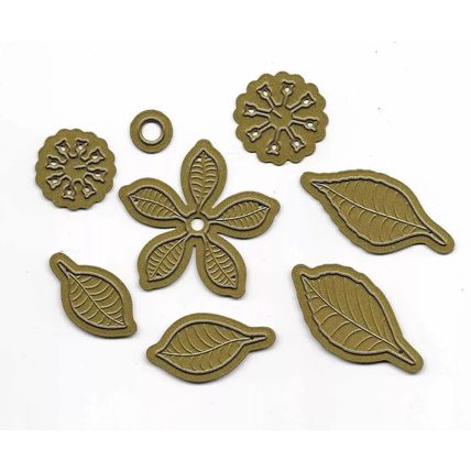 Couture. The Perfect Poinsettia Collection Fashion A Flower 18594 Die Set. Craft
