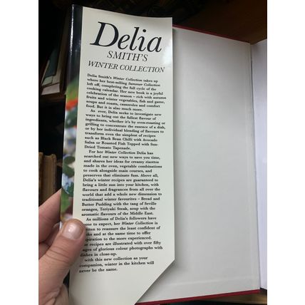 1995 "DELIA SMITH'S WINTER COLLECTION" COOKERY RECIPES 1.1kg HARDBACK BOOK (P6)
