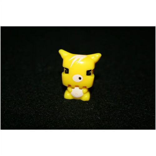Power Gogo's Crazy Bones Series 4 - #23 - Wawo (Yellow)