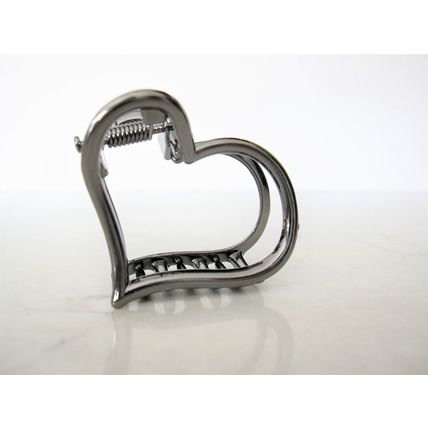 Medium/small dark silver or rose gold heart shaped metal hair claw clip