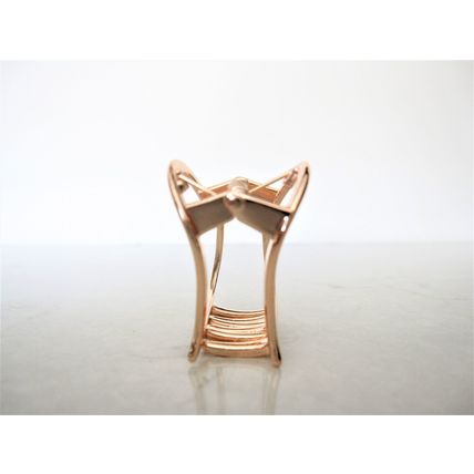 Medium/small dark silver or rose gold heart shaped metal hair claw clip