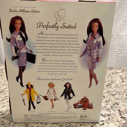 Mattel 1997 Barbie Millicent Roberts Perfectly Suited Doll Fashion Set #17567