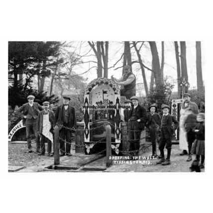 pt1573 - Dressing The Well , Tissington , Derbyshire - print 6x4