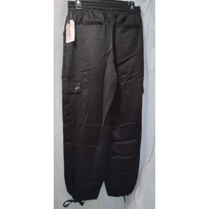 Time and Tru Women’s Satin Cargo Regular BlackSoot Jogger Pants Size Small(4-6)