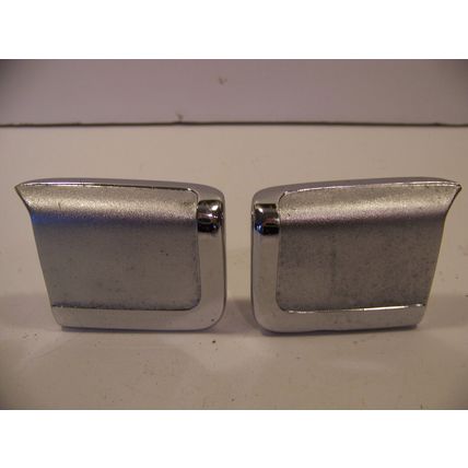 1972 DODGE POLARA DOOR LATCH HANDLES 300 FURY NEWPORT NEW YORKER 70 71 73