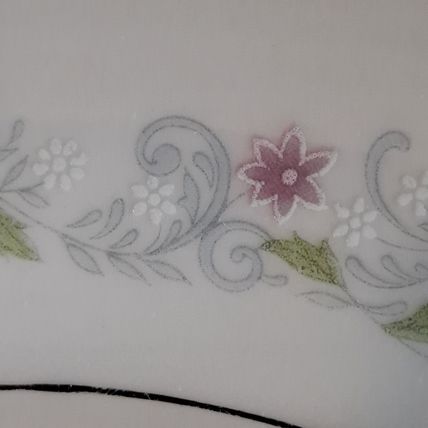 Vintage Lot 4 Crown Ming Fine China WINDSOR SALAD PLATES Jiang Shiang 7 1/2"