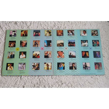 NOW THATS WHAT I CALL MUSIC 4 DOUBLE GATEFOLD VINYL LP.