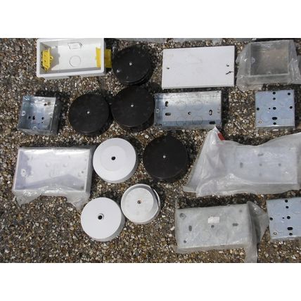 Bundle of Electrical Mains Socket Box Switch Wall Housings Faceplates 13A Single