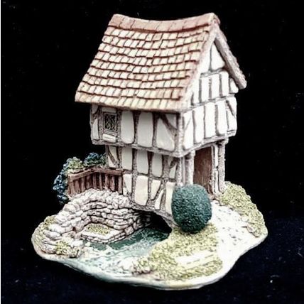 Lilliput Lane Hampton Moat Cottage Vintage Ornament