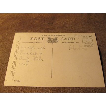 Valentines Postcard - Buckingham Palace, London - Artist E.W.H / E1324