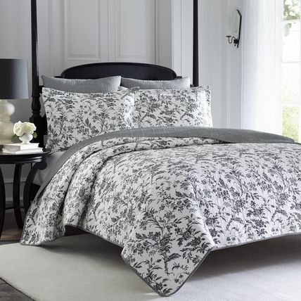 Laura Ashley Home-Euro Sham Set-26"L x 26"W-100% Cotton-BLACK-NEW-SEALED-FAST