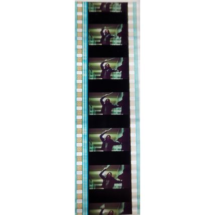 Pk DAU - B - MIX - e 0108D . - 1 STRIP OF 5 - 35MM FILM CELLS. ( )