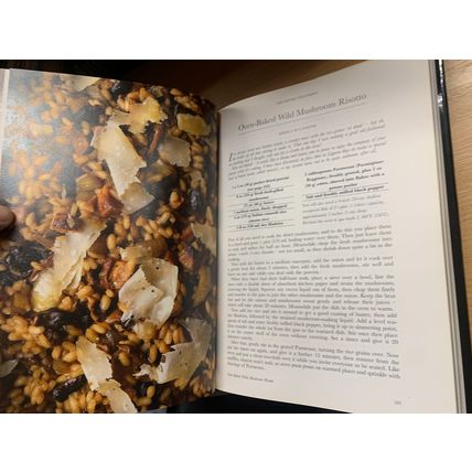 1995 "DELIA SMITH'S WINTER COLLECTION" COOKERY RECIPES 1.1kg HARDBACK BOOK (P6)