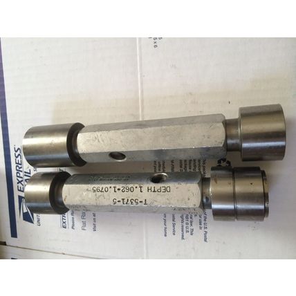 used GO NO GO GAGE plug guage 1.327, 1.332 inspection gage BO9-2