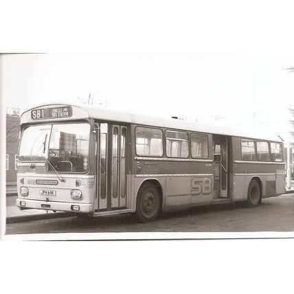 Black & White Photograph of London Country Bus Services Ltd. - JPH 69K