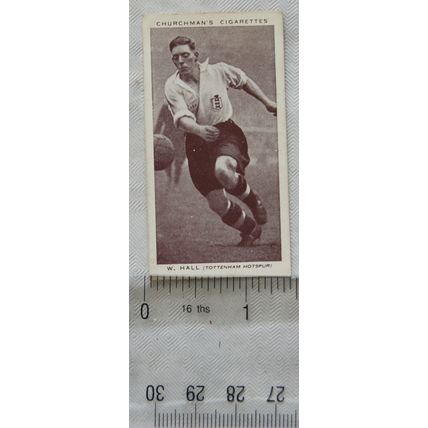 1938 Churchmans Association Footballers No. 17 W. Hall, Tottenham Hotspur