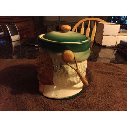 Old Vintage Cookie Jar Colonial Head Jar W/Basket Handle 7" Tall 1950s