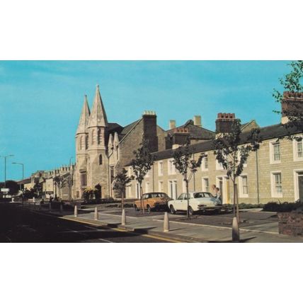 GWR Railwaymans Houses Swindon Wiltshire 1970s Postcard