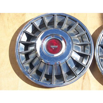 1970 FORD FAIRLANE 14 HUBCAPS 1973 MUSTANG MONTEGO TORINO
