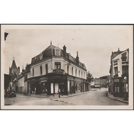 Rues du Tribunal et de l'Abreuvoir, Laigle, Orne, c.1950 - La Cigogne Photo CPSM