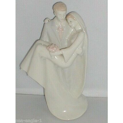 ROYAL WORCESTER, WEDDING DAY ,2005, Absolutely Beautiful, Gift, Very Rare.