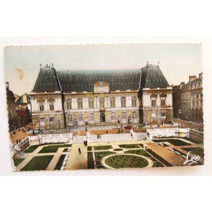 1957 postcard Rennes, Le Palais de Justice