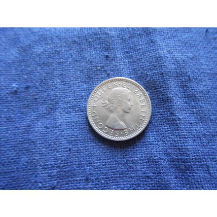 1964 NEW ZEALAND SIXPENCE COIN.