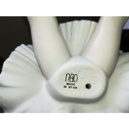 NAO by LlADRO Figurine, STUNNING BALLERINA LYING, Wonderful, Very Rare.
