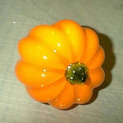 NEW AUTUMN SHINY GLASS ORANGE PUMPKIN WITH GREEN STEM TABLE DECORATION