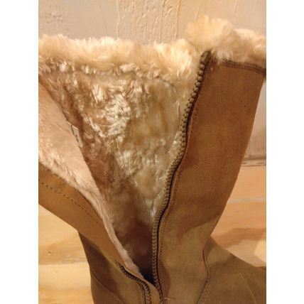 NWT Universal Thread Natural Suede Fur Boots Size 8 Ladies Fall Winter