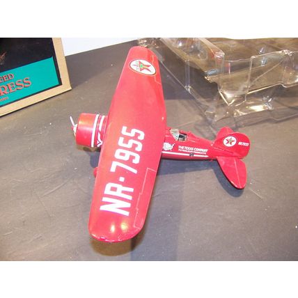 WINGS OF TEXACO 1929 LOCKHEED AIR EXPRESS DIE CAST COIN BANK AIRPLANE