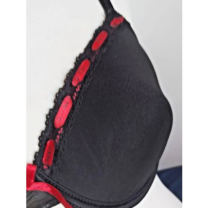 T-Shirt Bra black red Sexy padded lace lingerie 36C underwired 80C