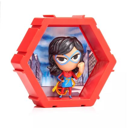 New Marvel Marvels Ms. Marvel Pod 4D Figure