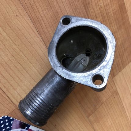 Volvo 3531478 Thermostat Housing Cover 850R V70RXC70 850 C70 S70 V70