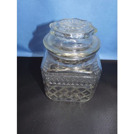 Anchor Hocking Wexford Clear Glass Square Canister Lid Apothecary Candy Jar 6.5"