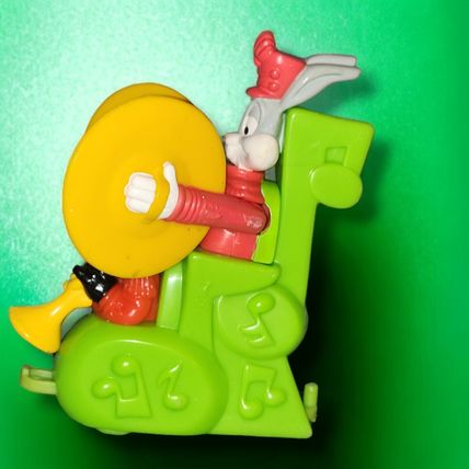 Happy Birthday Bugs Bunny and Daffy Cymbals Looney Tunes Happy Meal Toy 94