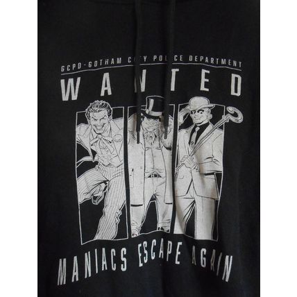 Official BATMAN Hoodie Adult XL size - WANTED MANIACS ESCAPE AGAIN