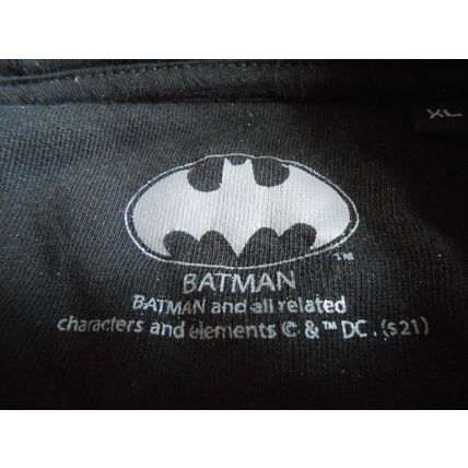 Official BATMAN Hoodie Adult XL size - WANTED MANIACS ESCAPE AGAIN