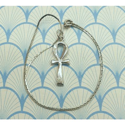 Vintage 800 and 925 Sterling Silver Egyptian Ankh Pendant Choker Necklace