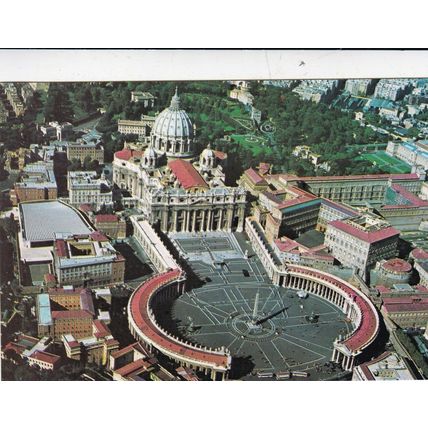 Roma Piazza S Pietro Italy Postcard unused VGC