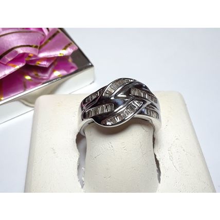 1.00cttw Natural Baguette Diamond SI3 HI 2 row Channel 14Kt W/Gold Ring #16555