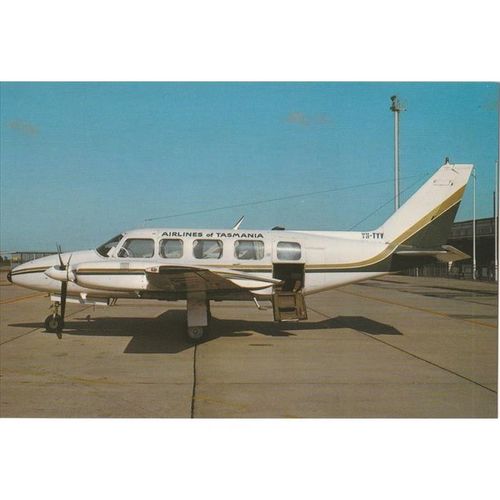 Airlines Of Tasmania Piper PA31 350 Navajo Chieftain Aircraft Postcard (A15594)