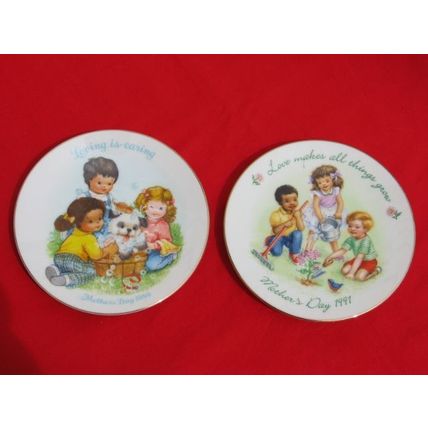 4 Avon Mother's Day Plates 1987 1988 1989 1991 5 inch Collectible