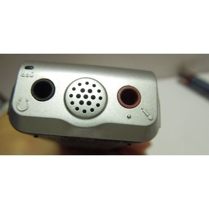 Vintage Sony ICD-B500 Handheld Mini Digital Voice Recorder