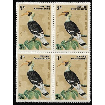 1977 SG 349 - MNH (**) - block of 4 - BIRD